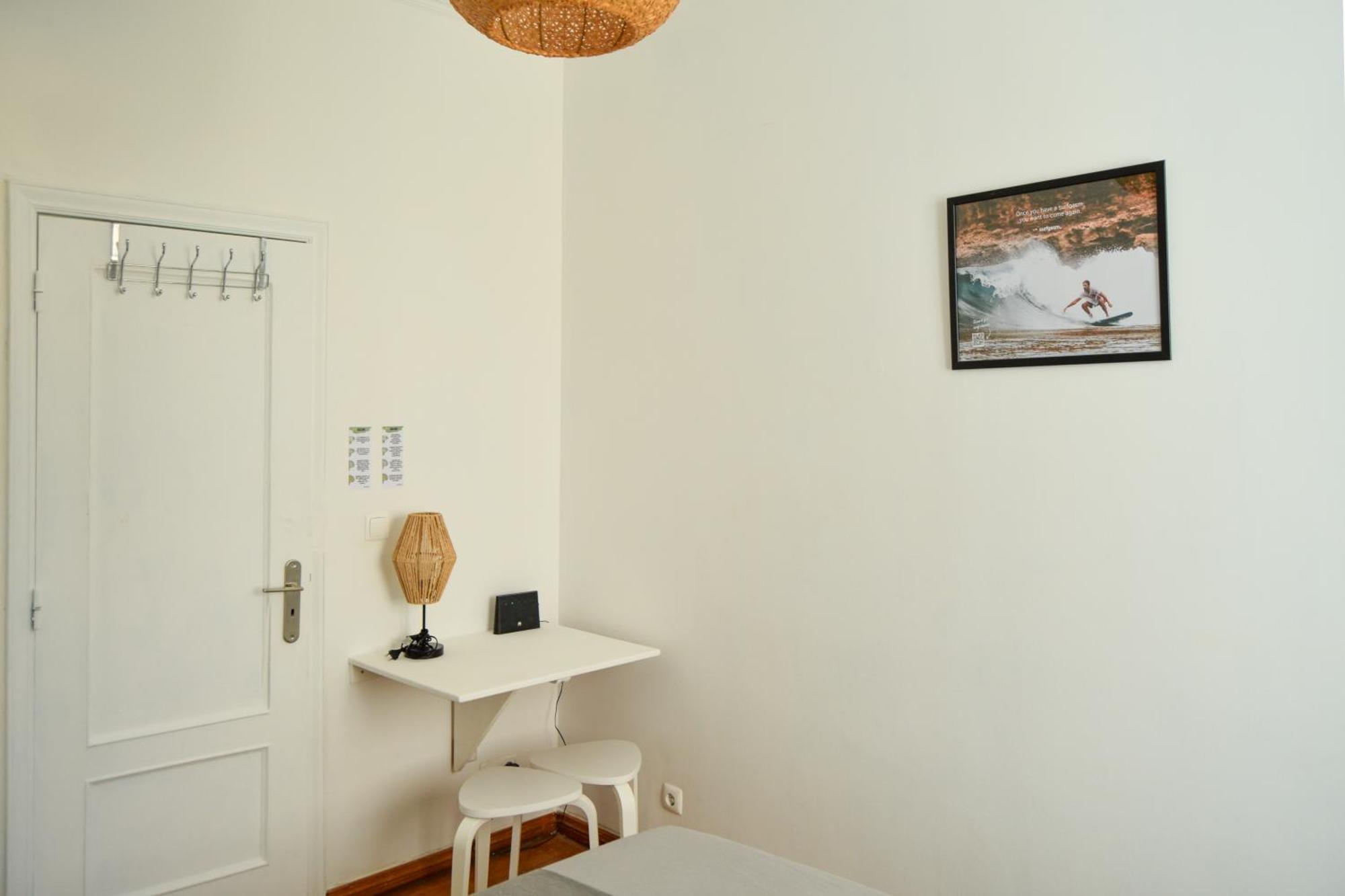 In Palmira Shared For Surf Lovers Gæstehus Lisboa