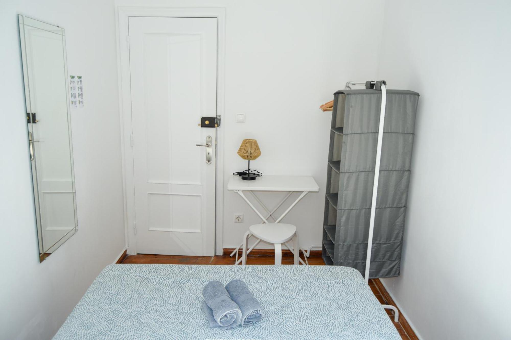 Gæstehus In Palmira Shared For Surf Lovers Lisboa
